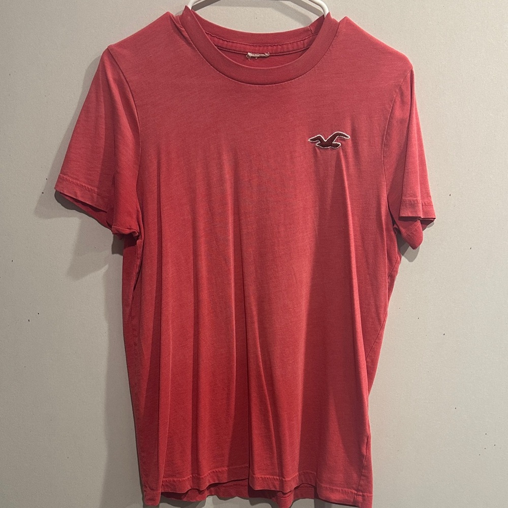 Hollister Men's Classic Red Tee
